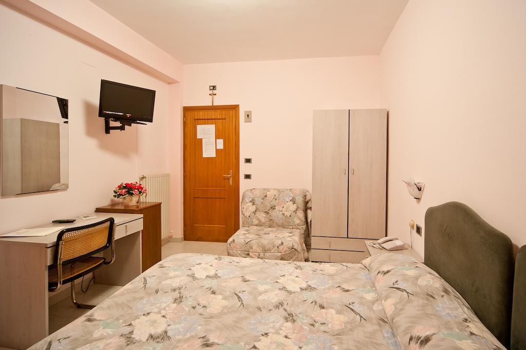 Hotel Il Quadrifoglio Cascia Quarto foto